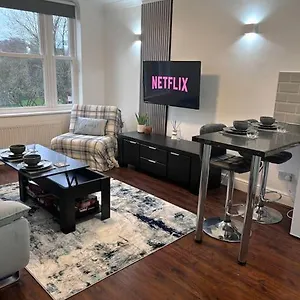 Priory Park View Apartment Southend-on-Sea